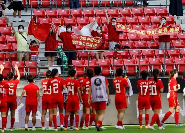 当然，努涅斯的进球也同样重要，加克波、埃利奥特也同样完成破门，只不过他们的进球被剥夺了，这也让球队经历了一些困难，但好在我们最终拿下了比赛。
